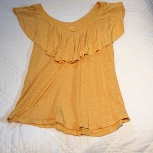 Ruffled top